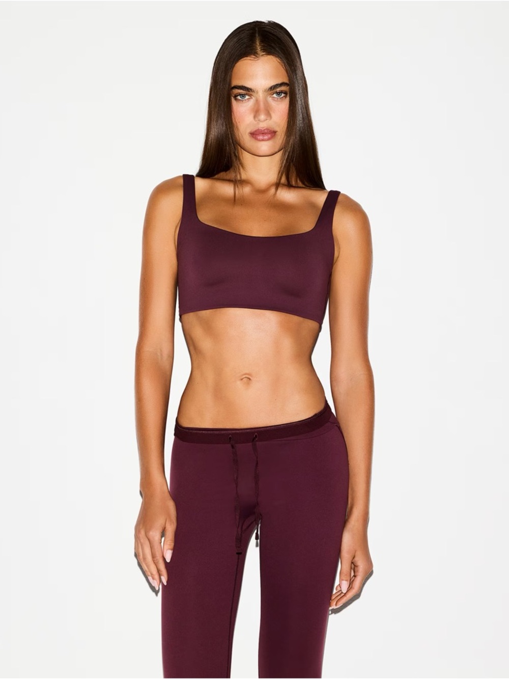NikeSKIMS Matte Women's Scoop-Neck Bra - NWT - Currant - XS